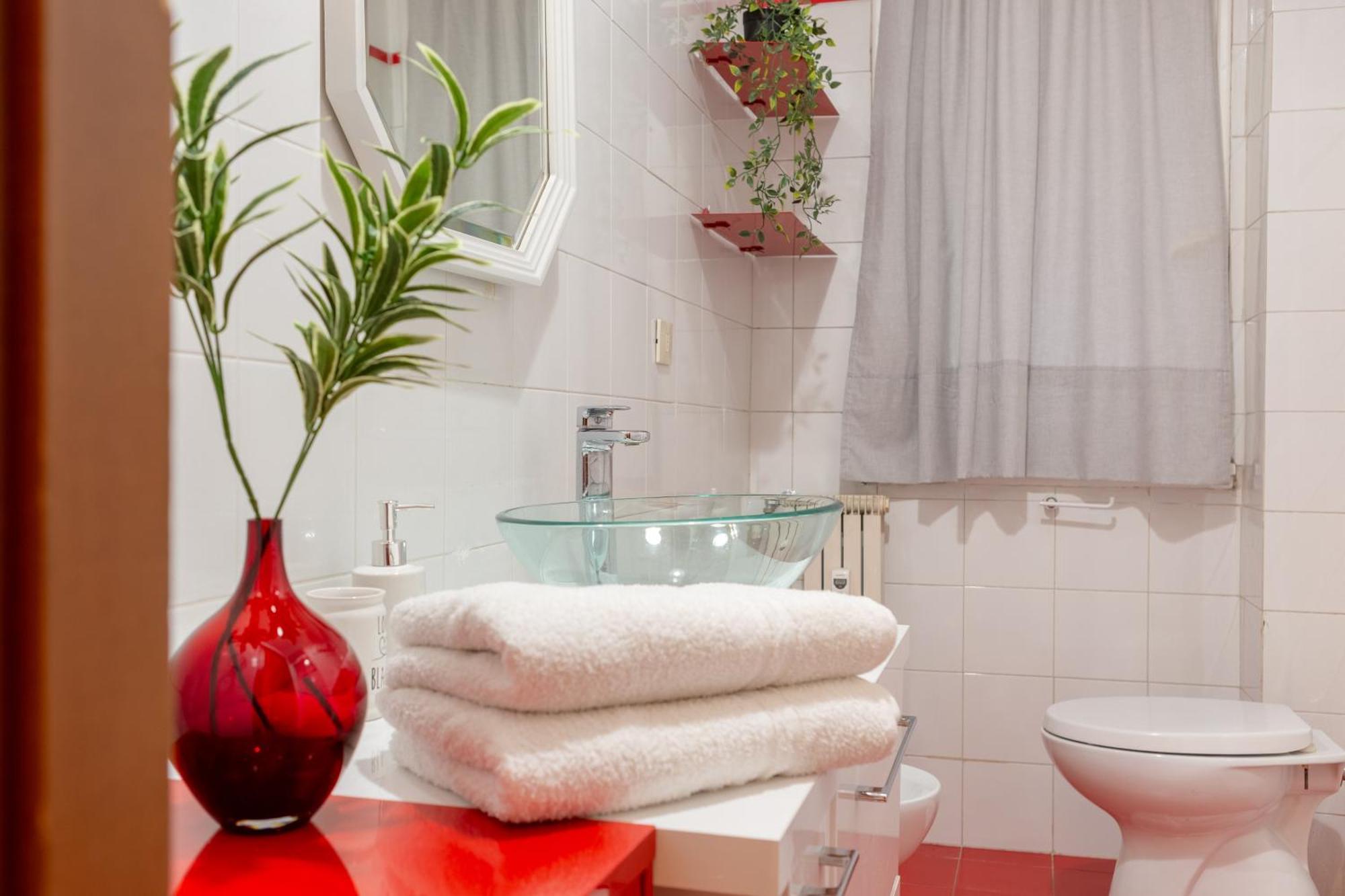 Stanza Comoda E Silenziosa Con Bagno Privato E Area Lavoro E Relax โรม ภายนอก รูปภาพ