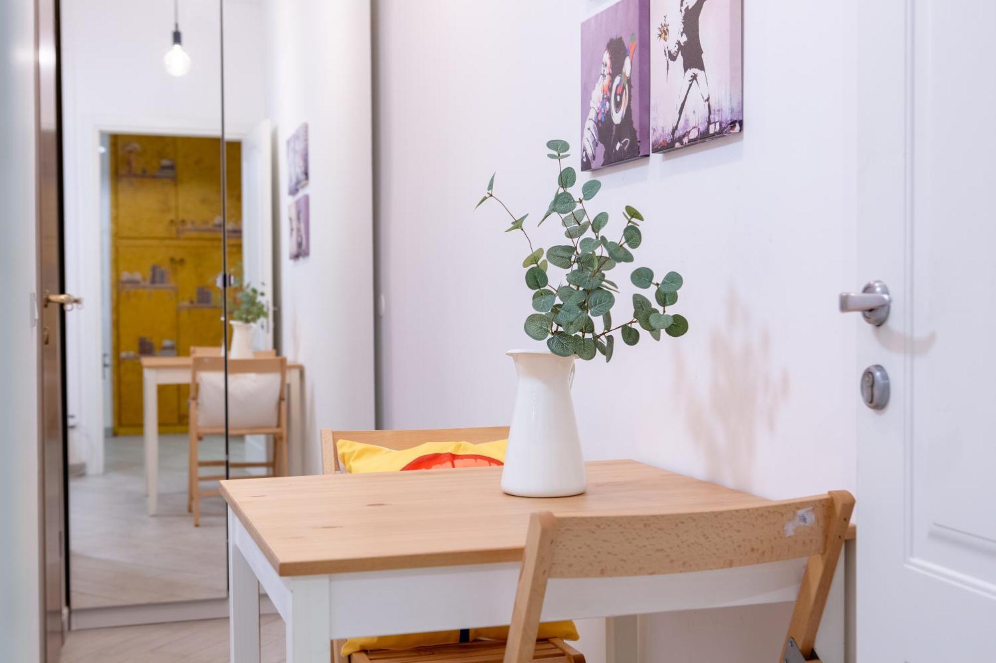 Stanza Comoda E Silenziosa Con Bagno Privato E Area Lavoro E Relax โรม ภายนอก รูปภาพ